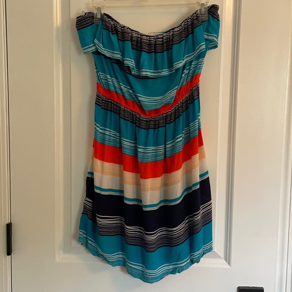 Strapless dress